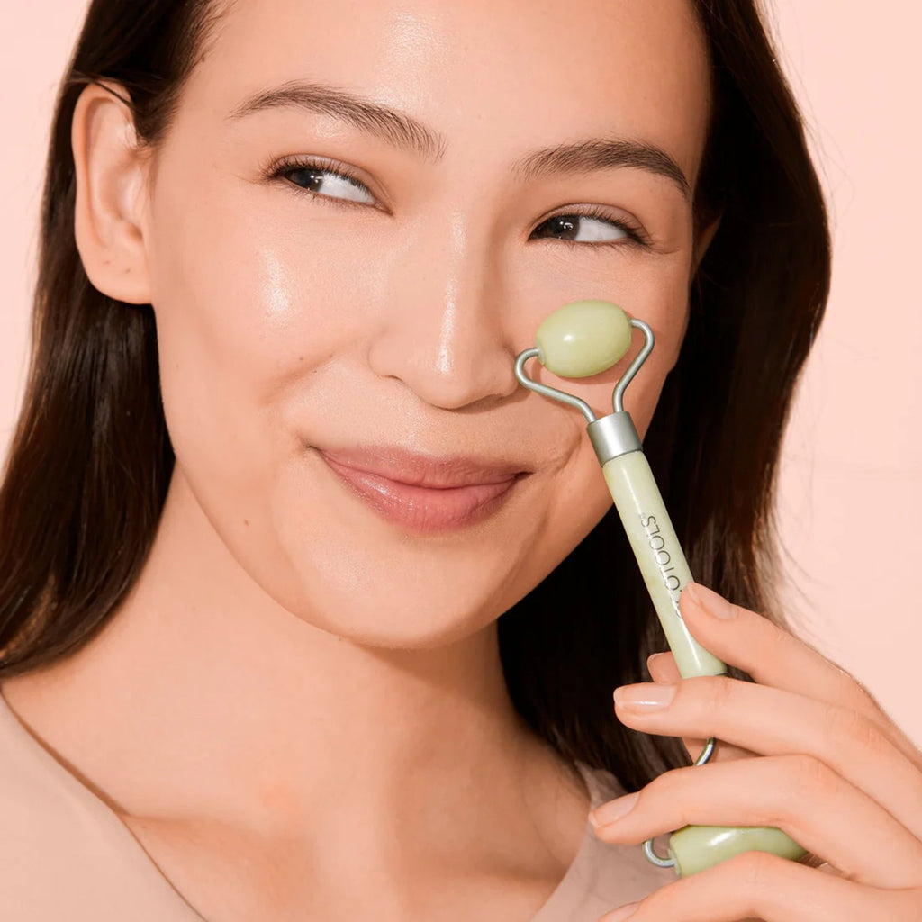 Ecotools Jade Roller & Gua Sha Stone Mini Facial Kit - ikatehouse