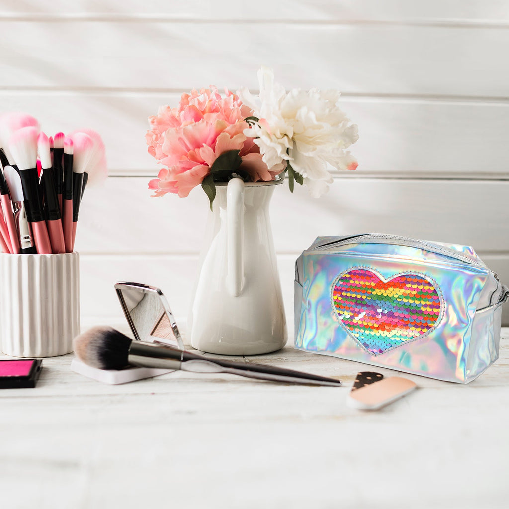 Shine Heart Neon Makeup Bag - ikatehouse